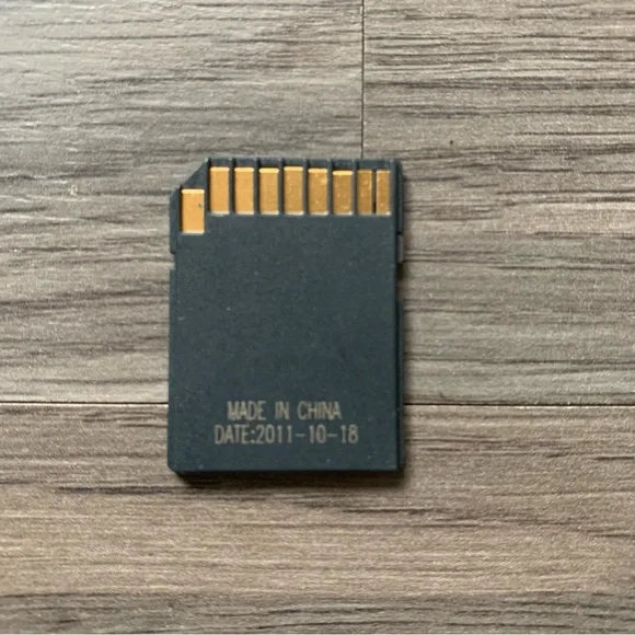 micro SD adapter - Picture 2 of 2